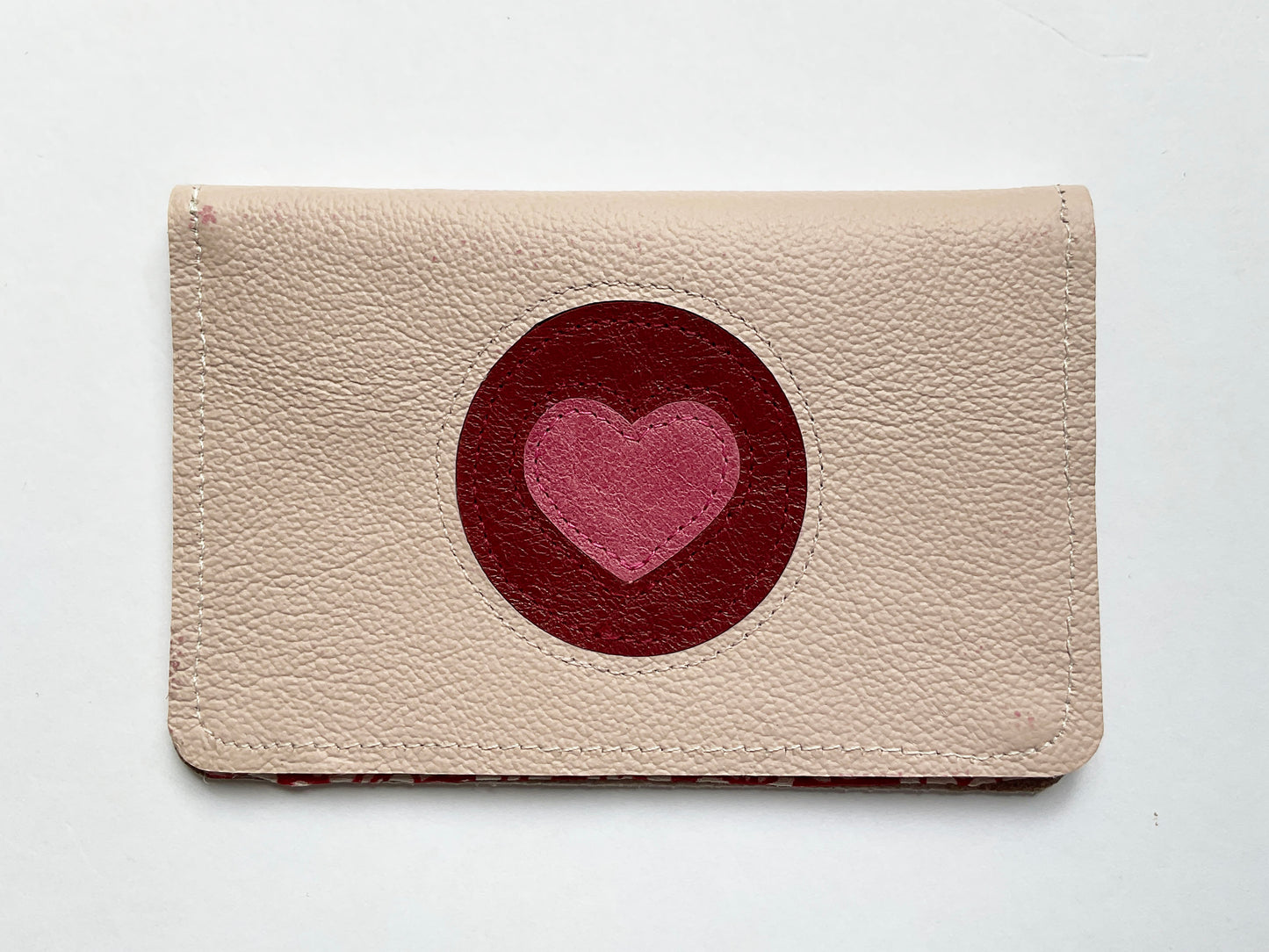Leather Cardholder: Circle Heart 05