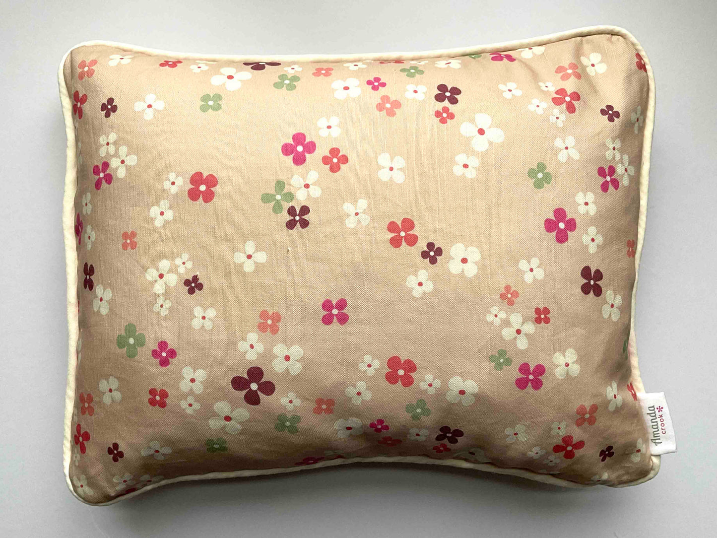 Linen-Cotton Cushion Cover: Daisy • Elsa (Small)