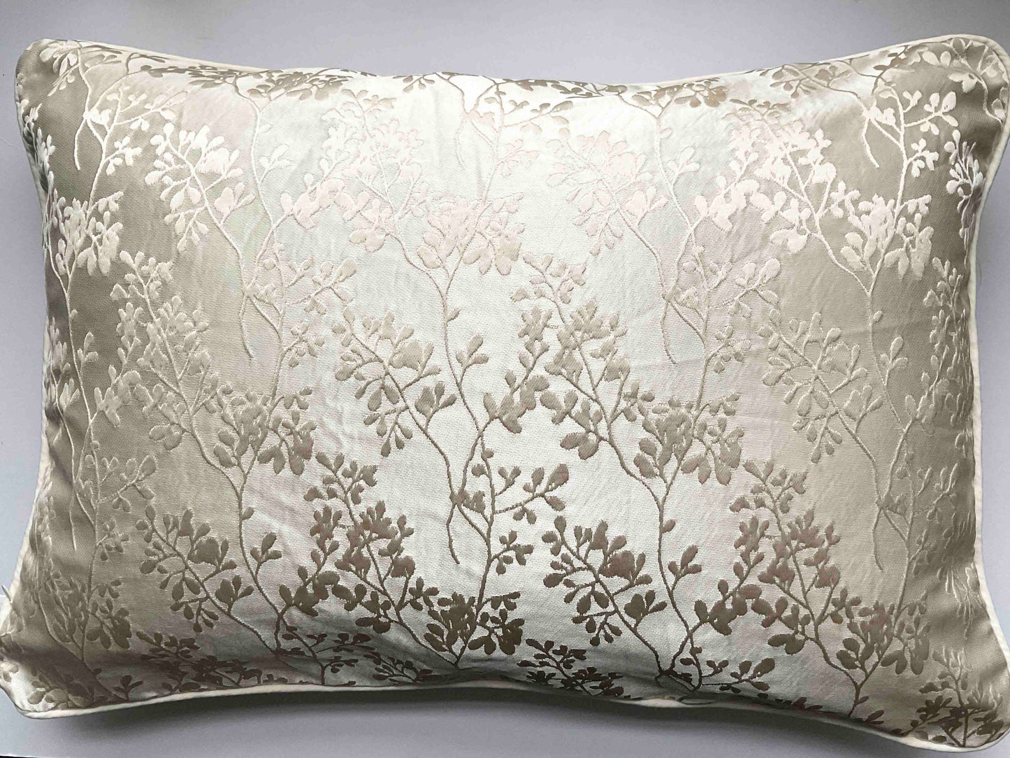 Velvet Cushion Cover: White Roses 1 (Large)