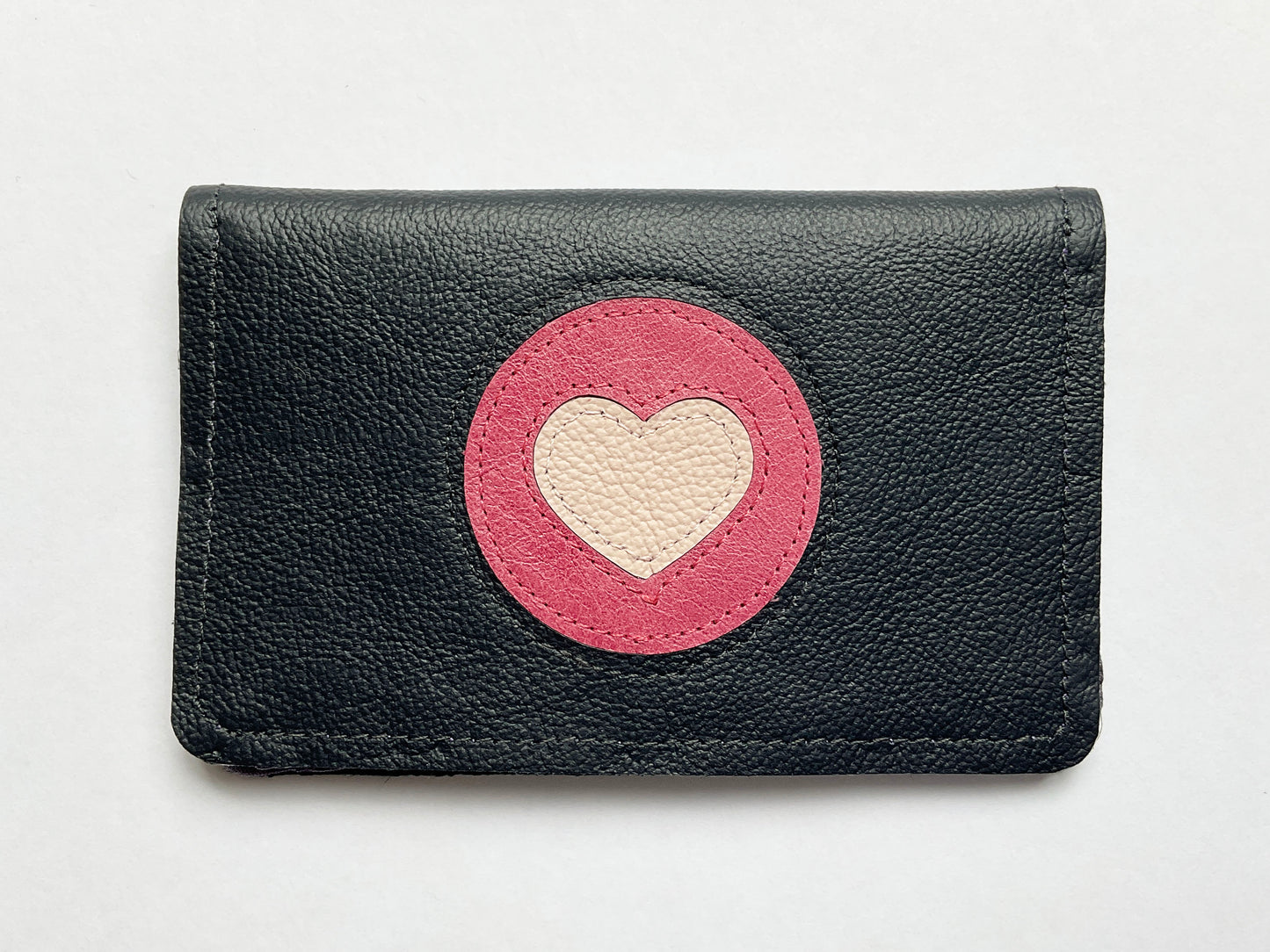 Leather Cardholder: Circle Heart 01