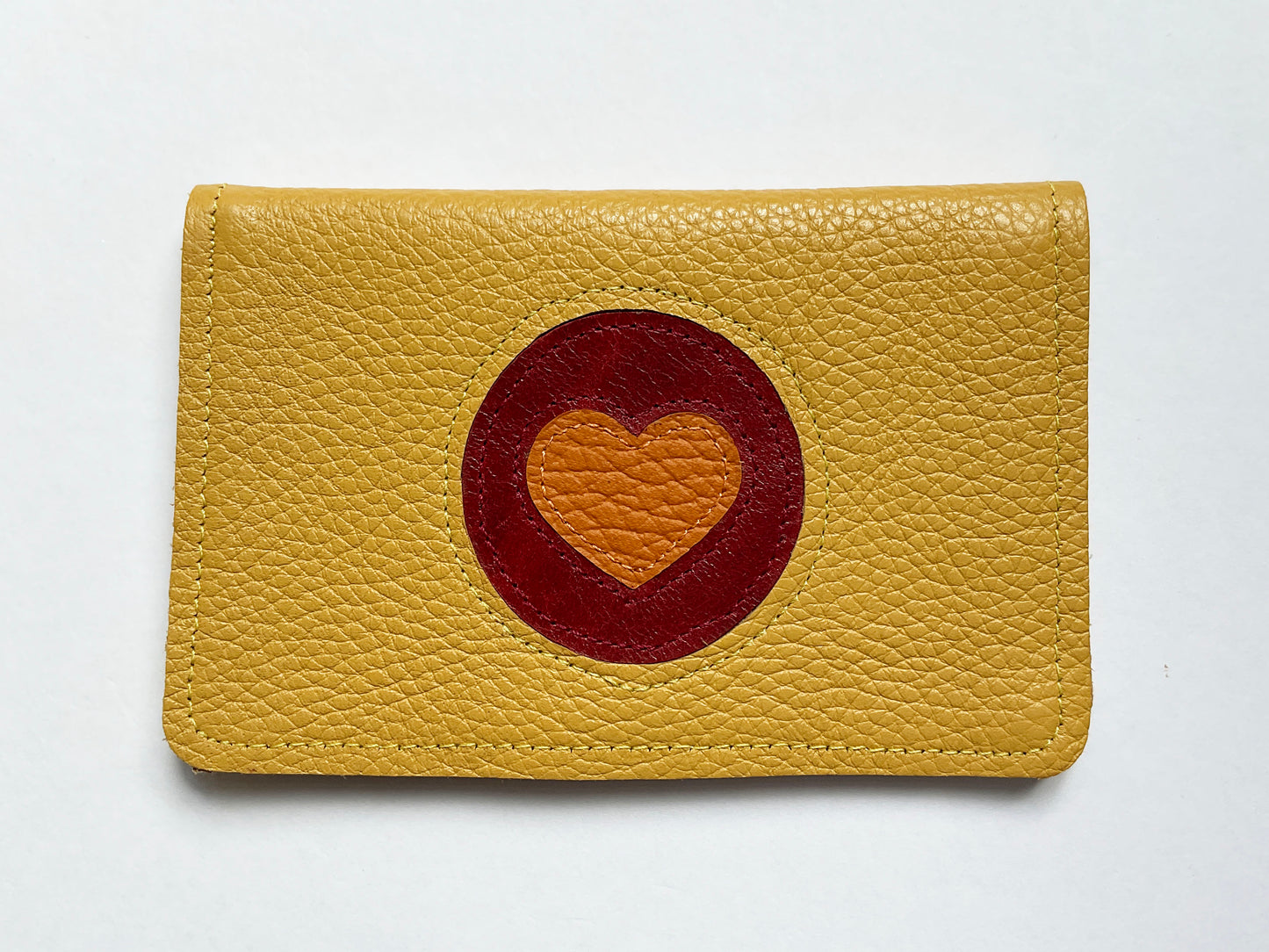 Leather Cardholder: Circle Heart 04