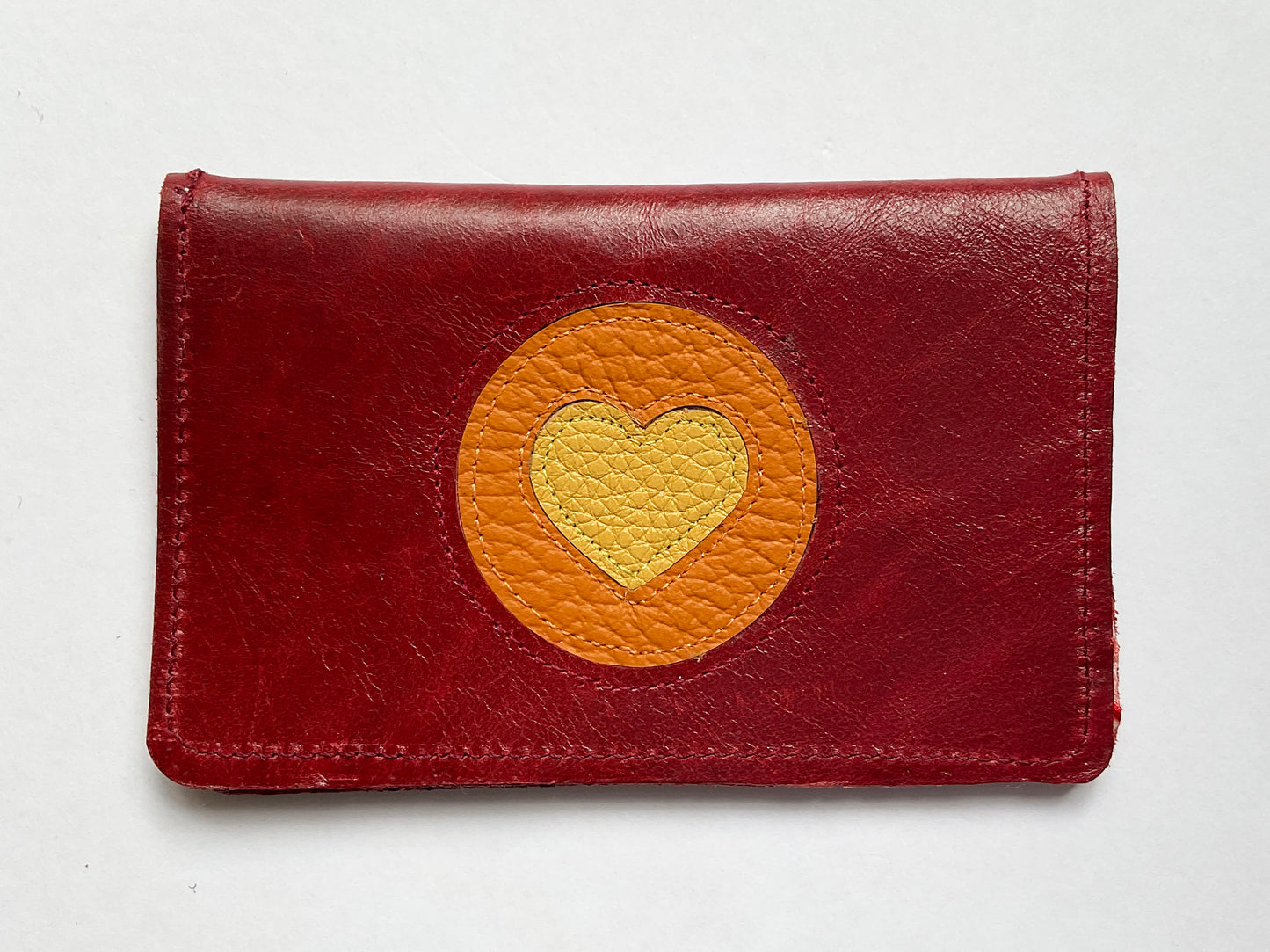 Leather Cardholder: Circle Heart 08