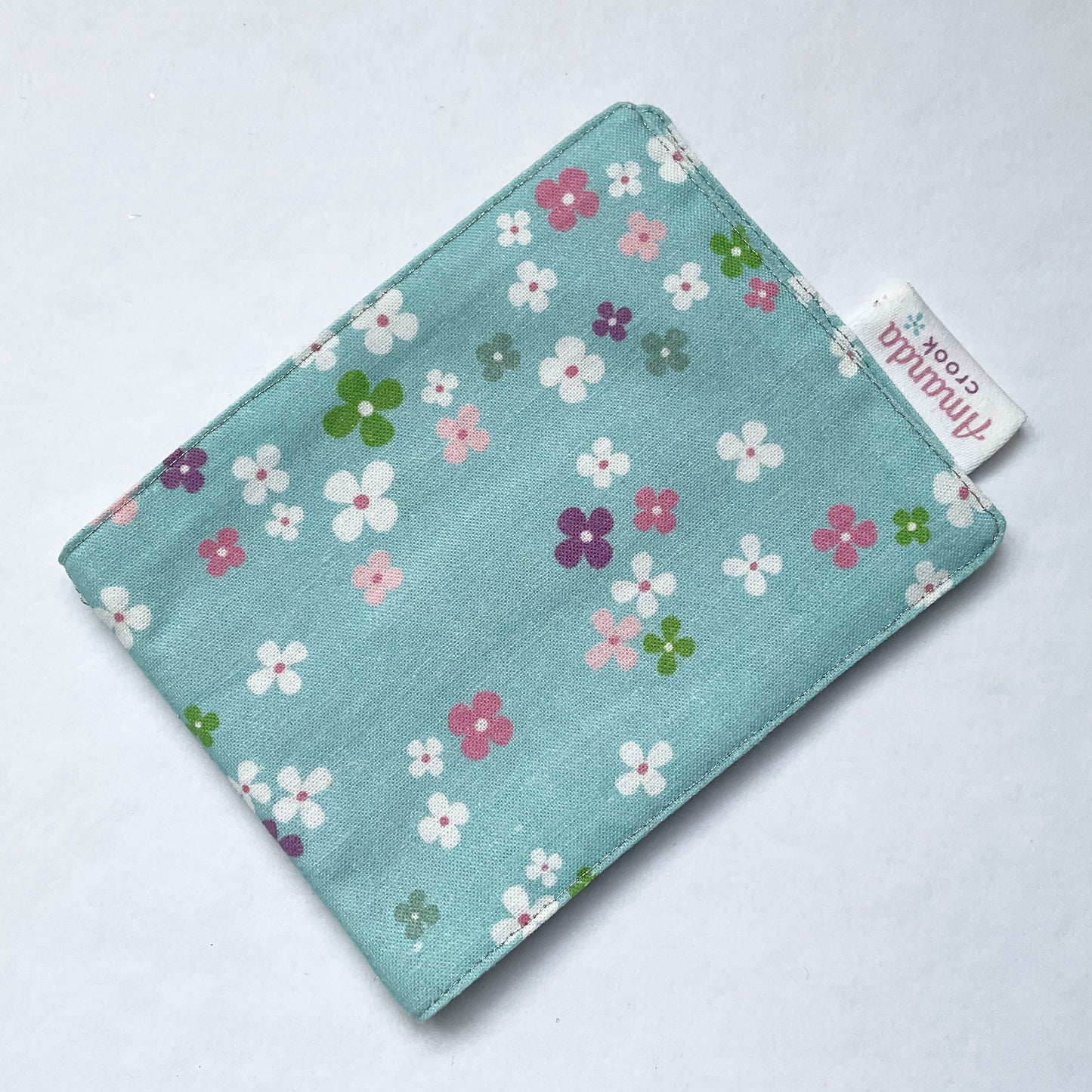 Needlebook: Daisy • Hermione